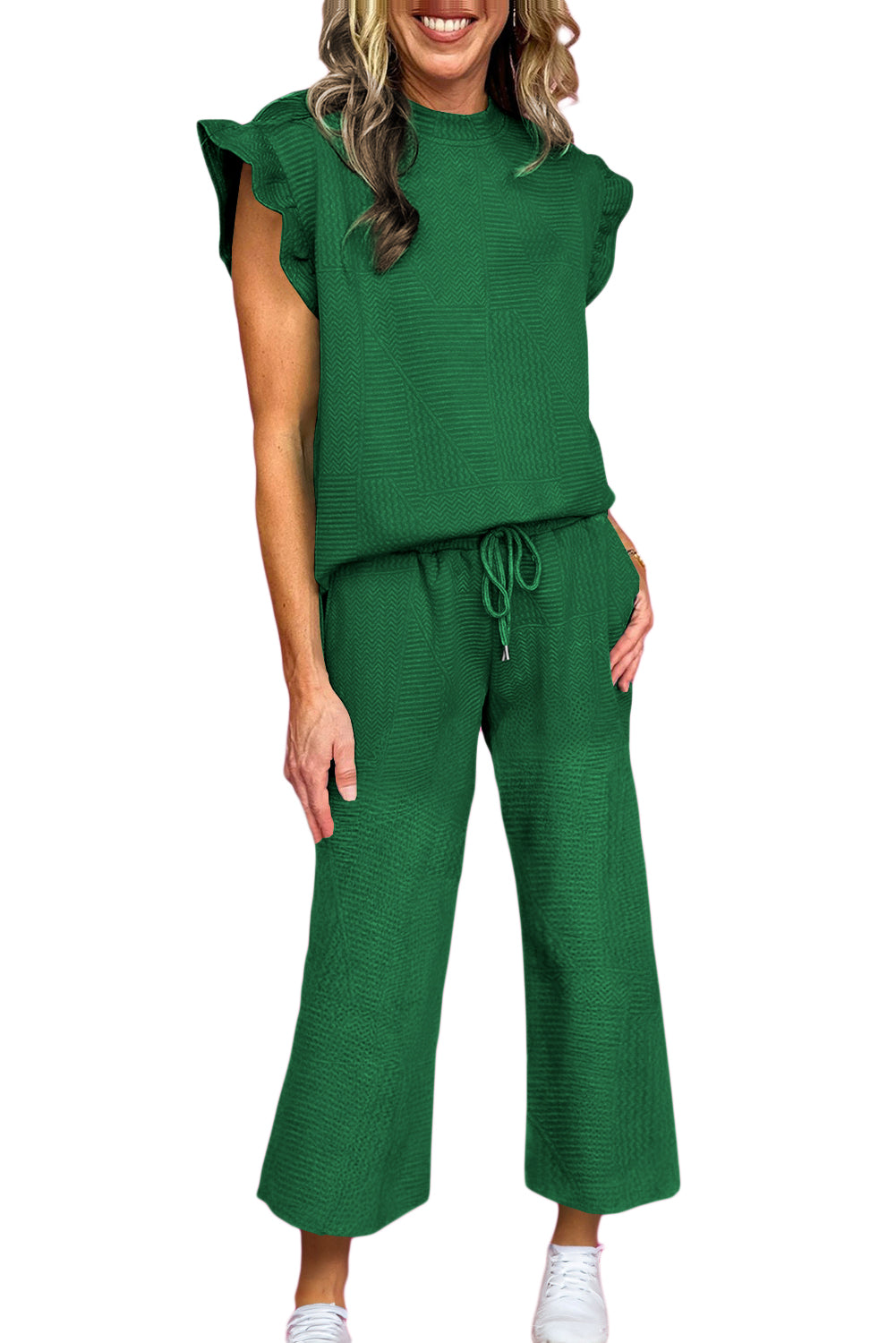 Set aus Oberteil und Hose mit Rüschen in Schwarz/Grün/Blau