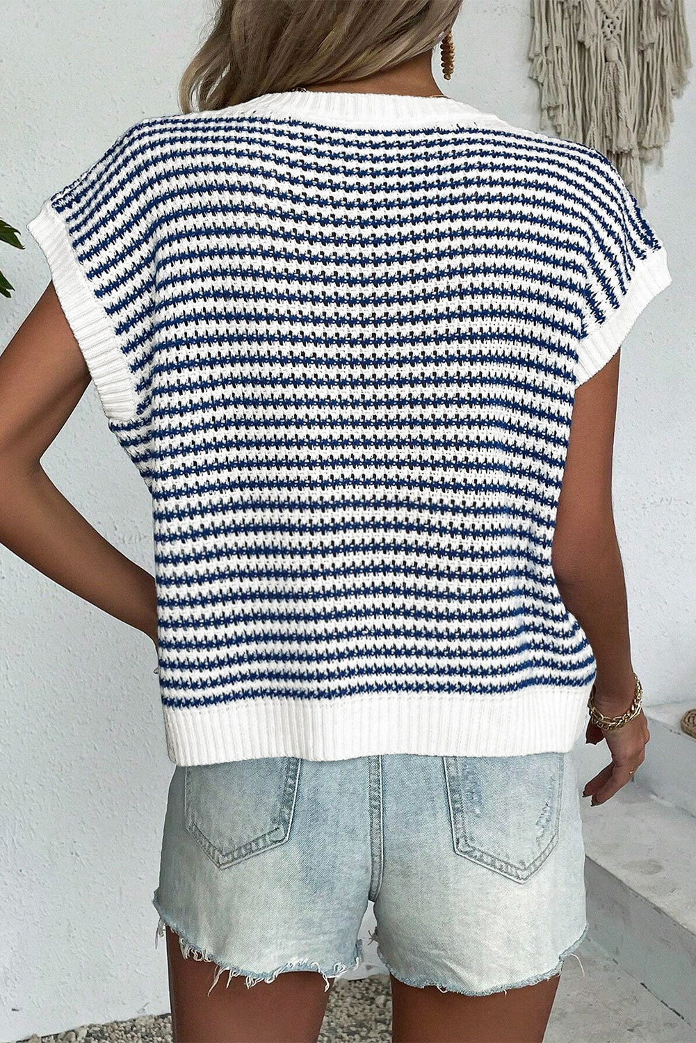 Blau/rot/schwarz gestreiftes Dolman-Oberteil aus Strick