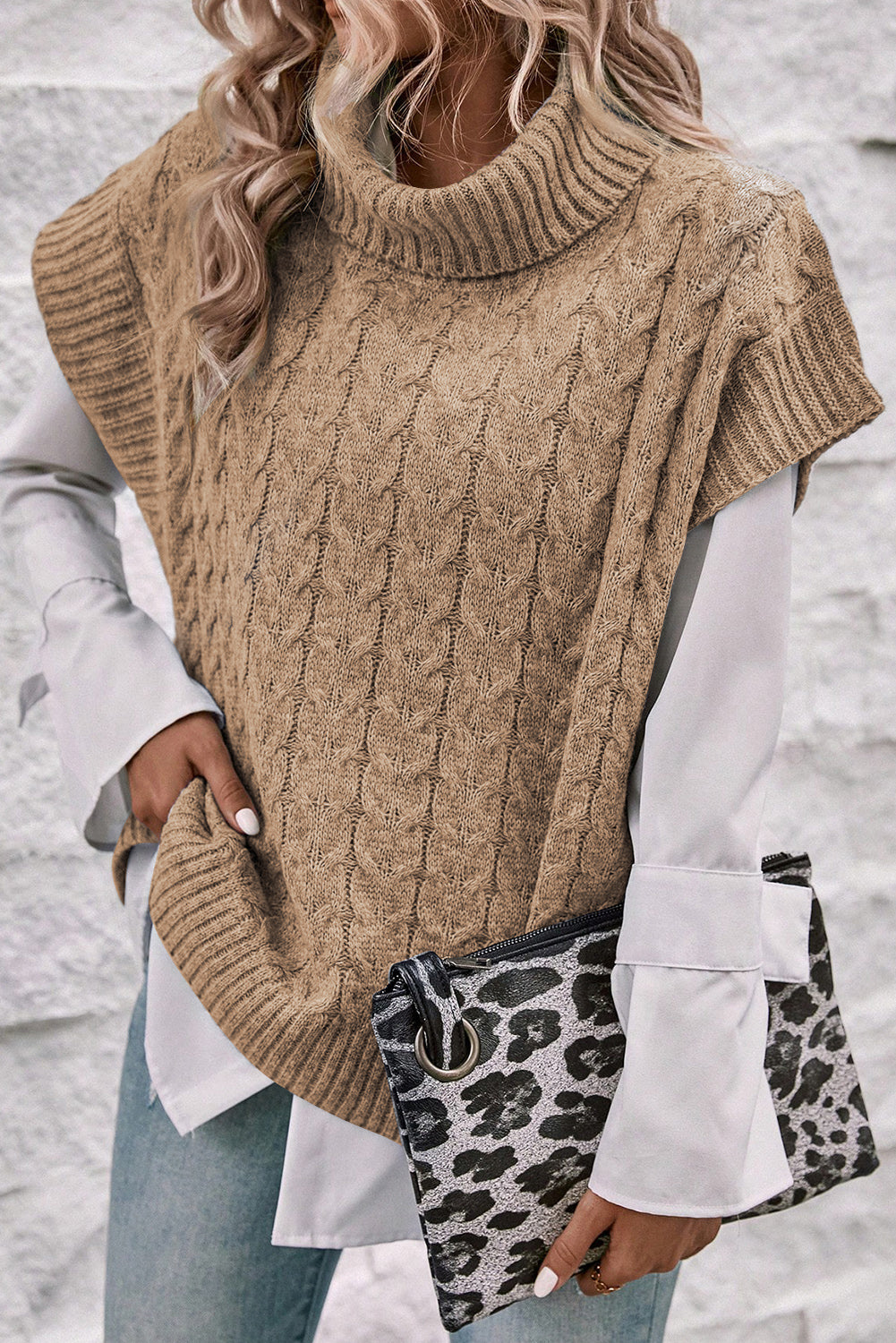 Light Beige/Grey Turtleneck Knit Sweater