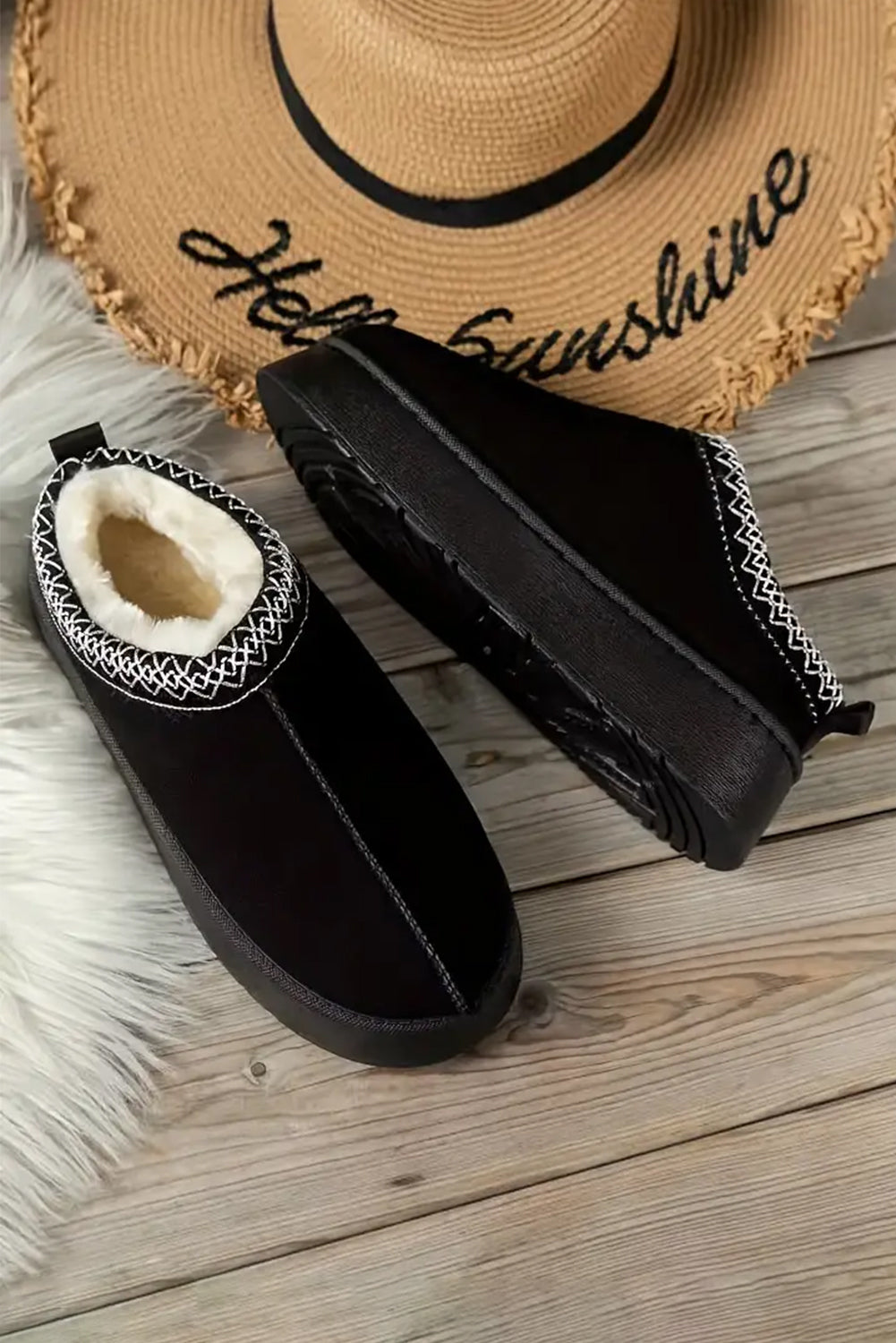 Suede Print Round Toe Slippers