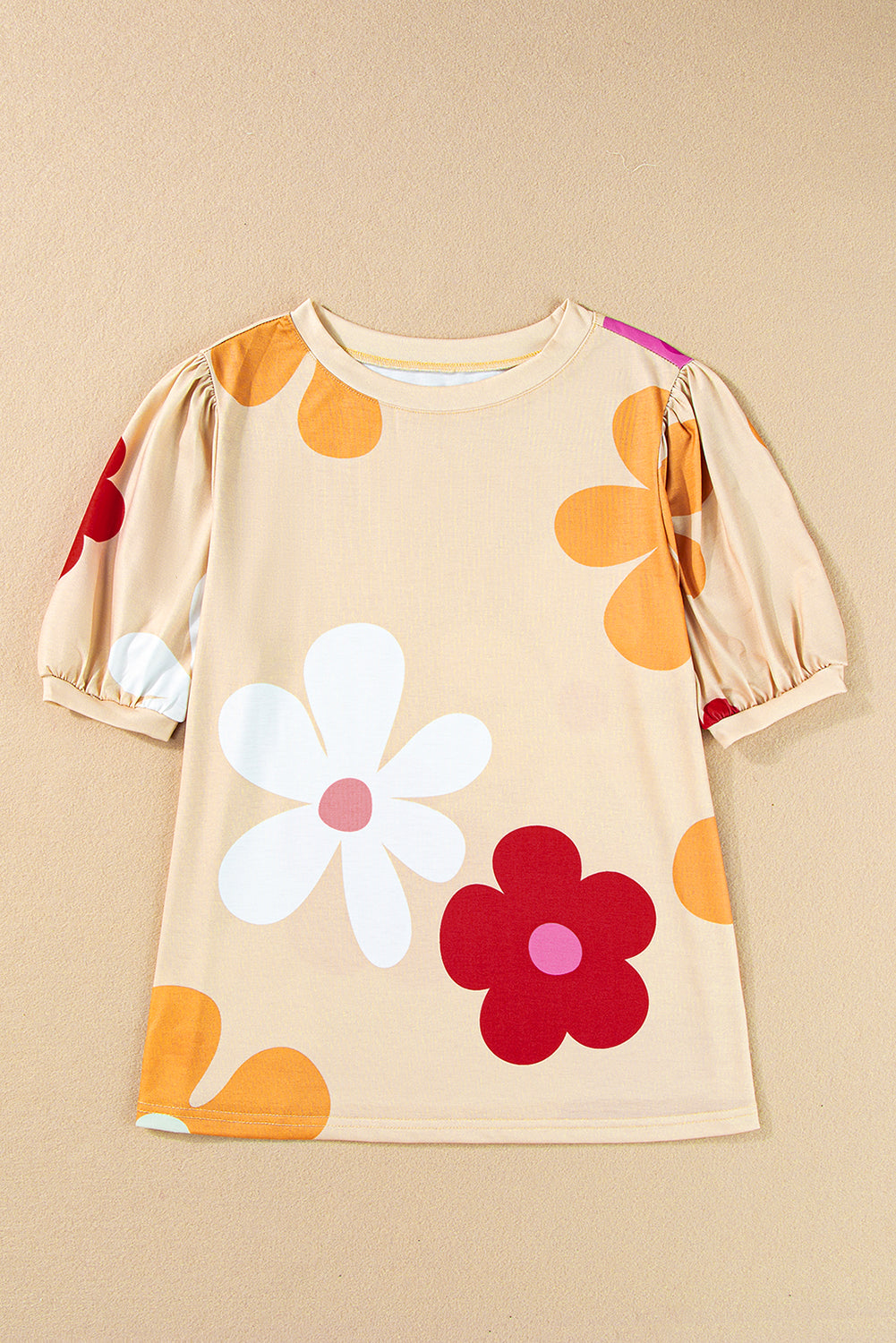 Farbenfrohes T-Shirt mit Blumen-Print in verschiedenen Farben