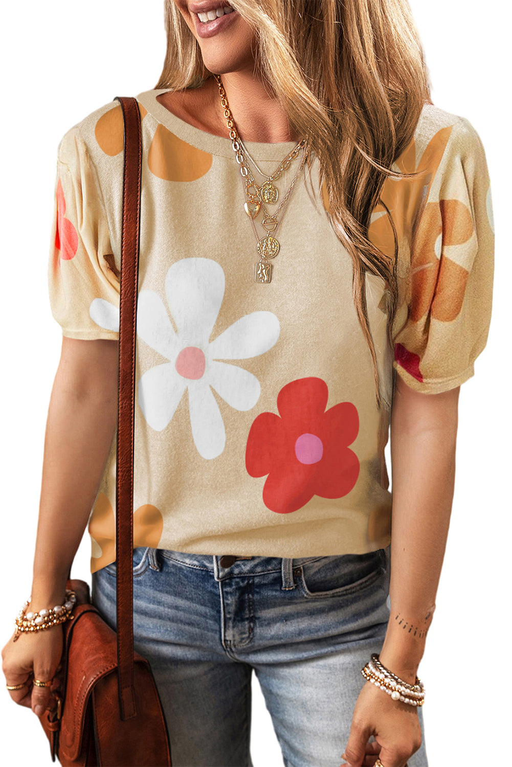 Farbenfrohes T-Shirt mit Blumen-Print in verschiedenen Farben