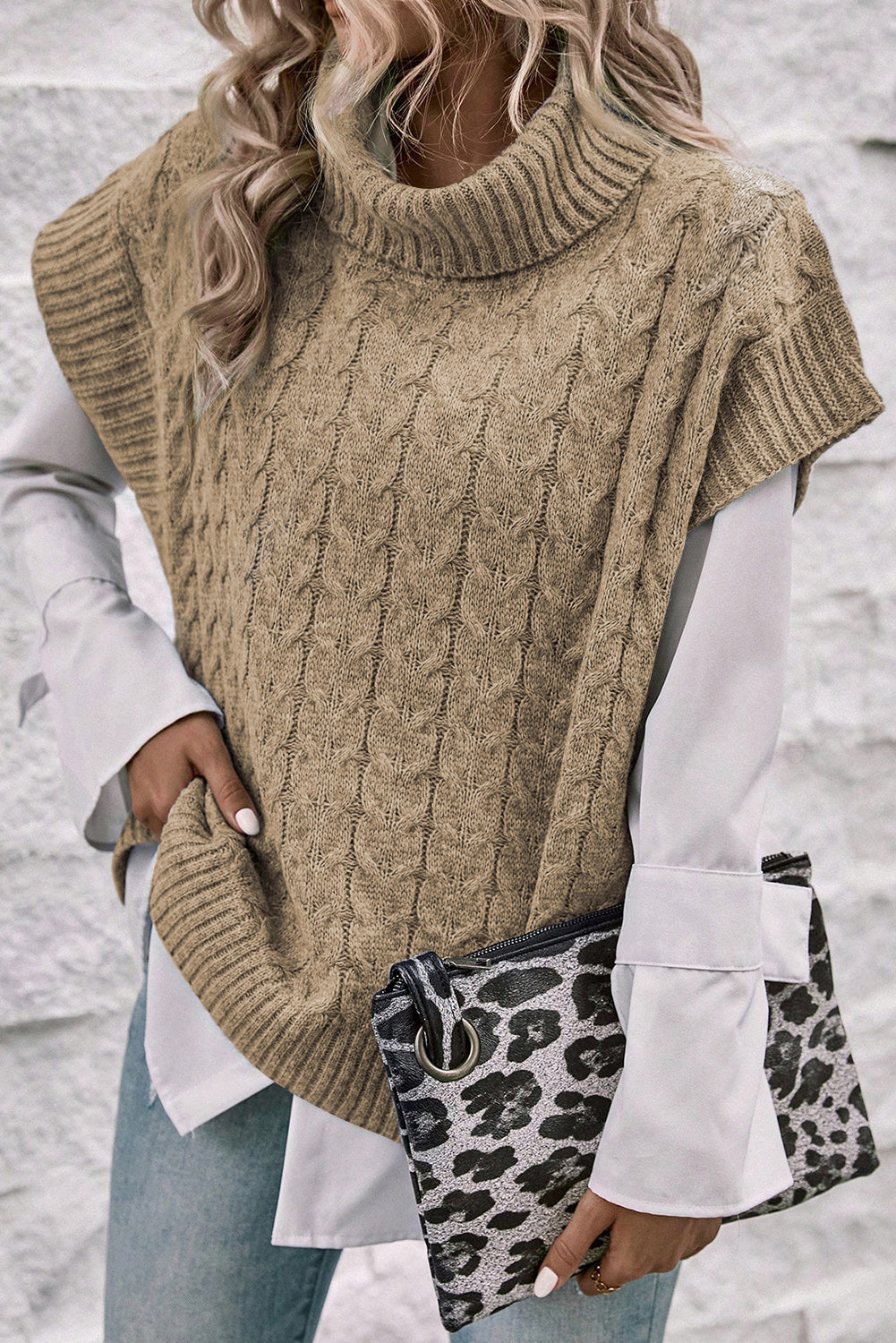 Hellbeige/grauer Rollkragen-Strickpullover