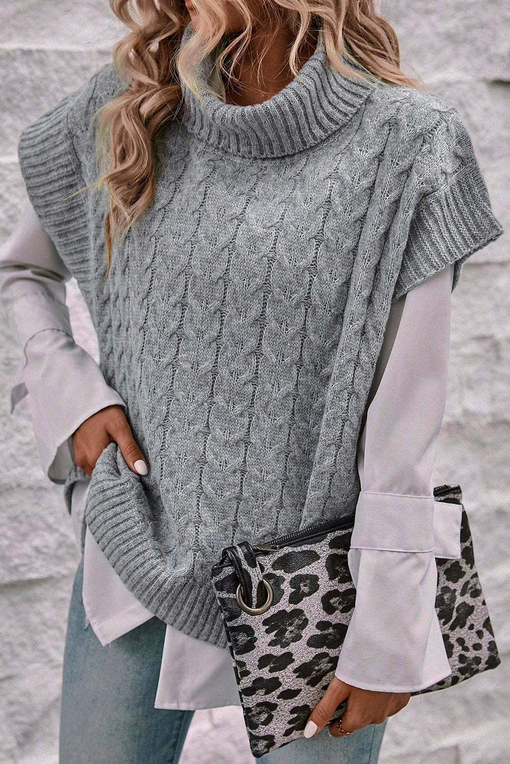 Light Beige/Grey Turtleneck Knit Sweater