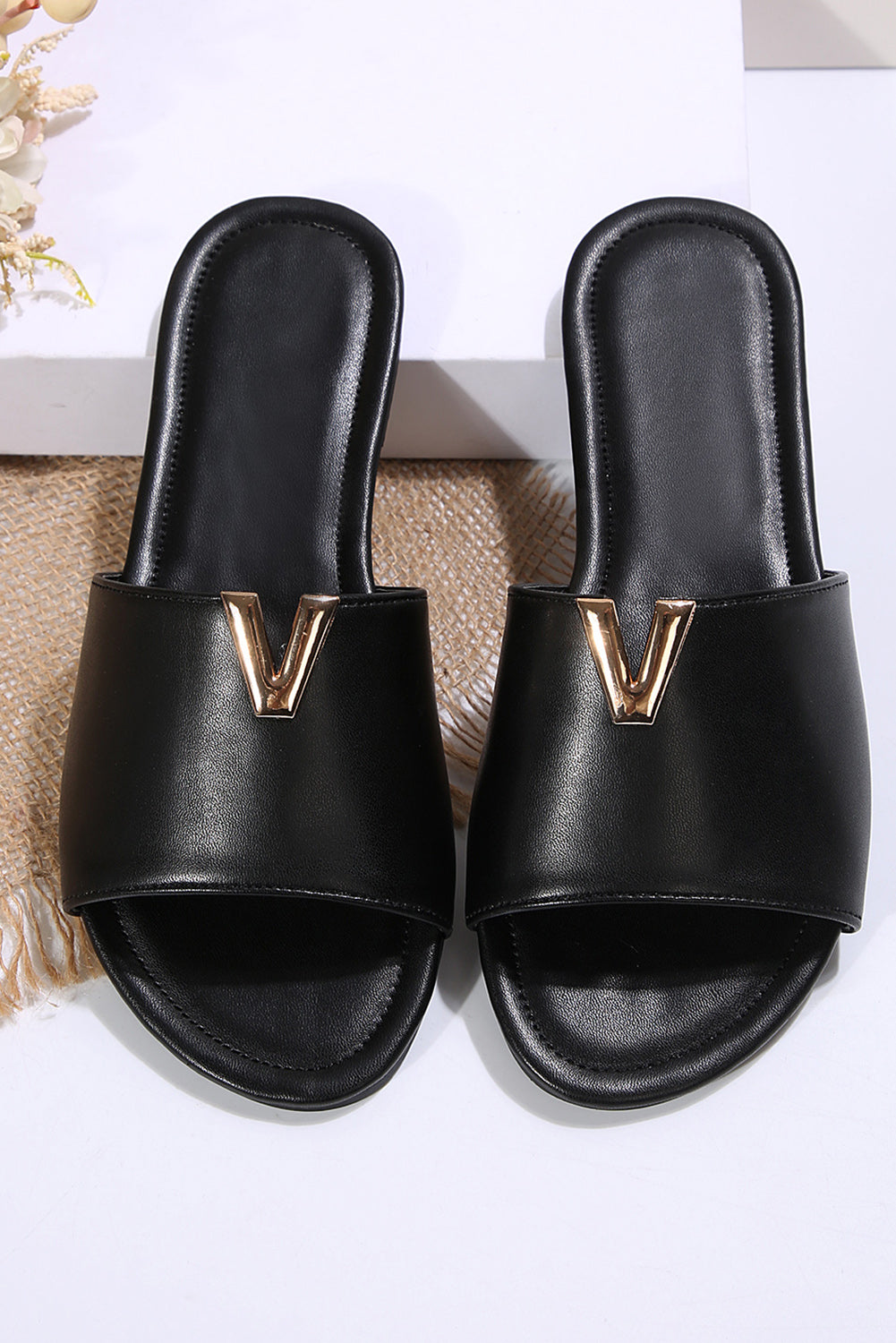 Black V Shape Metal Flip Flops