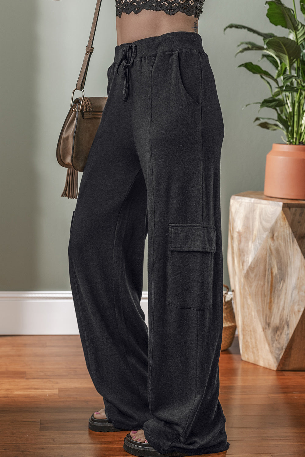 Grey Cargo Pockets Drawstring Sweatpants